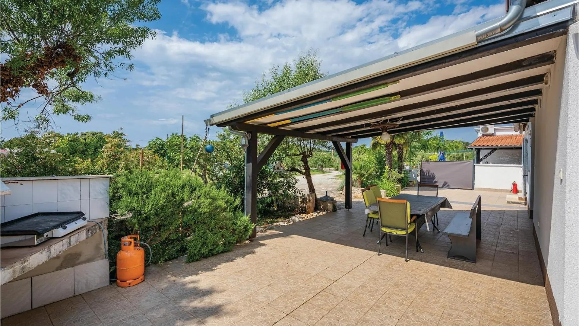 Gorgeous Home In Rovinj With Wifi