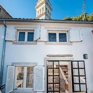  Holiday home Monte Sea View